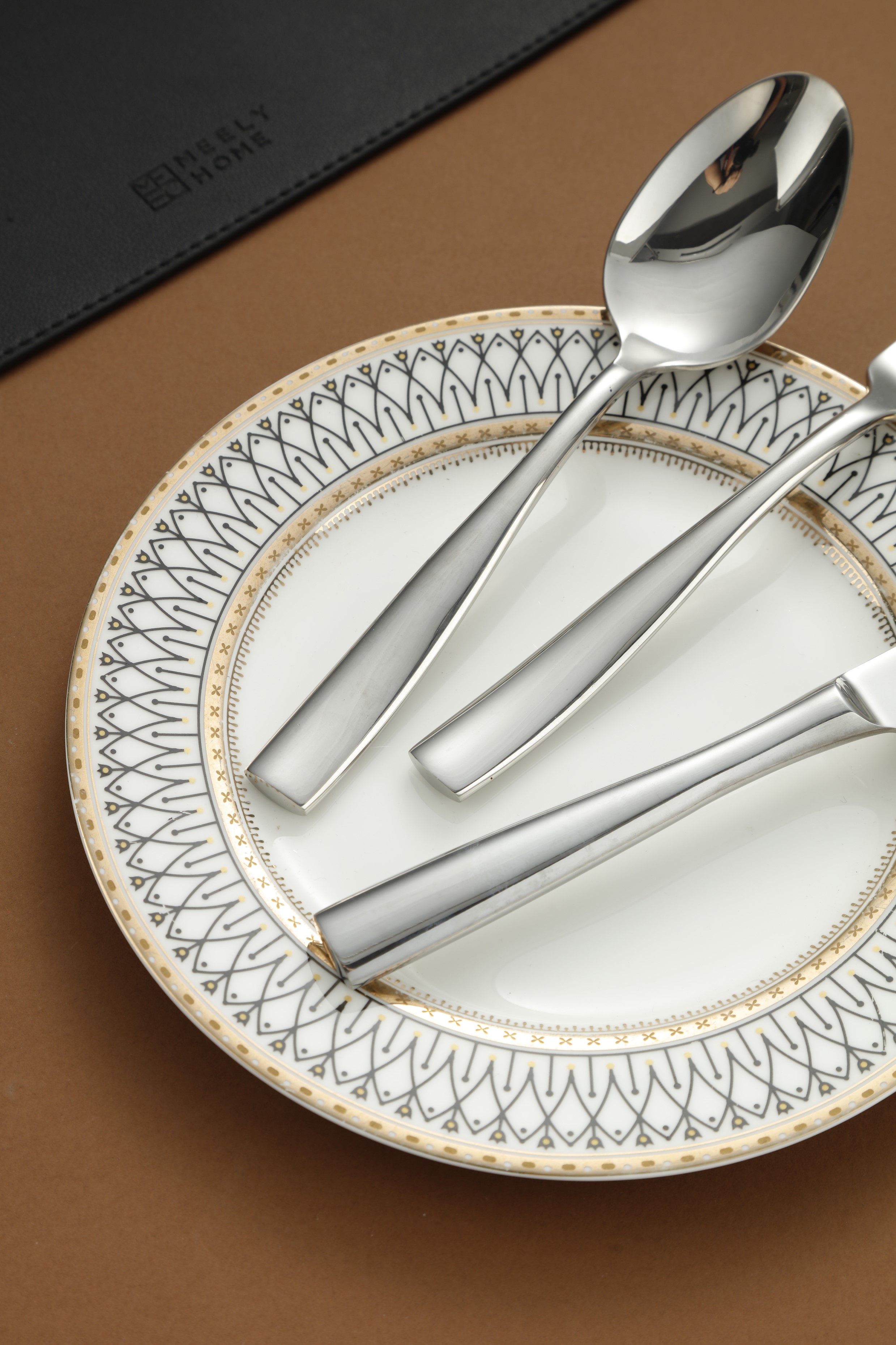 Modern Sleek Mirror Polished Silverware Set 6