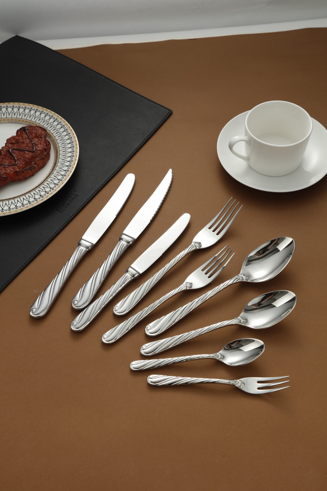 Twisted Rope Pattern Stainless Steel Flatware Set 1