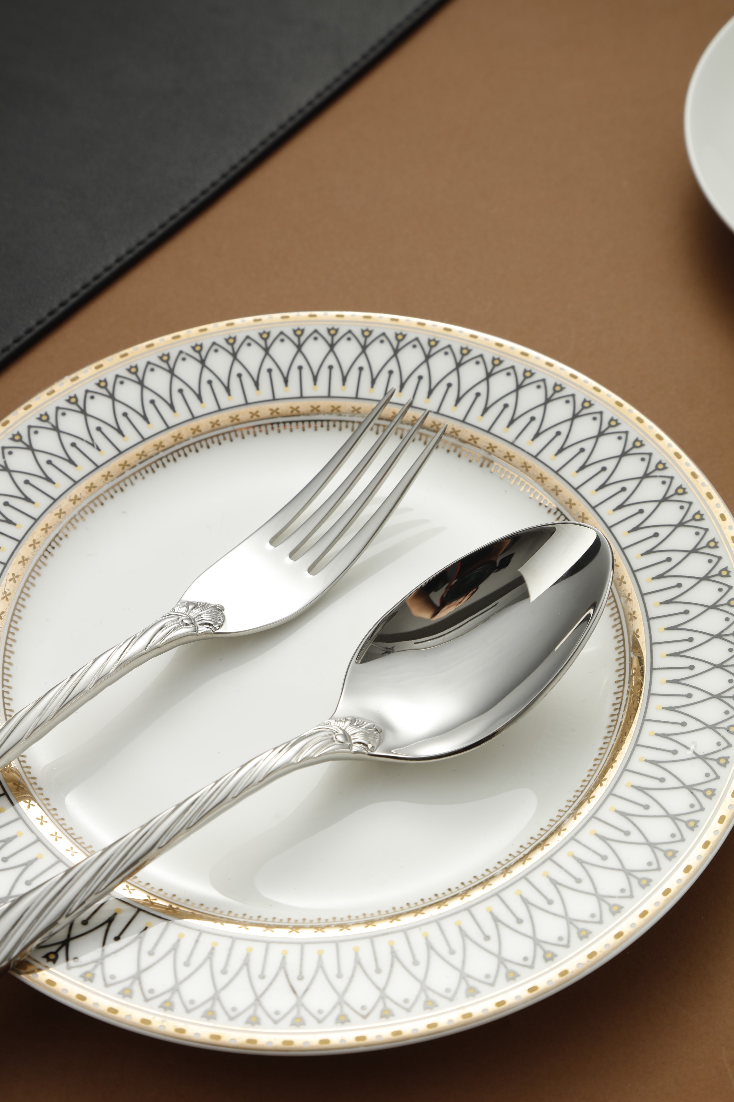Twisted Rope Pattern Stainless Steel Flatware Set 5