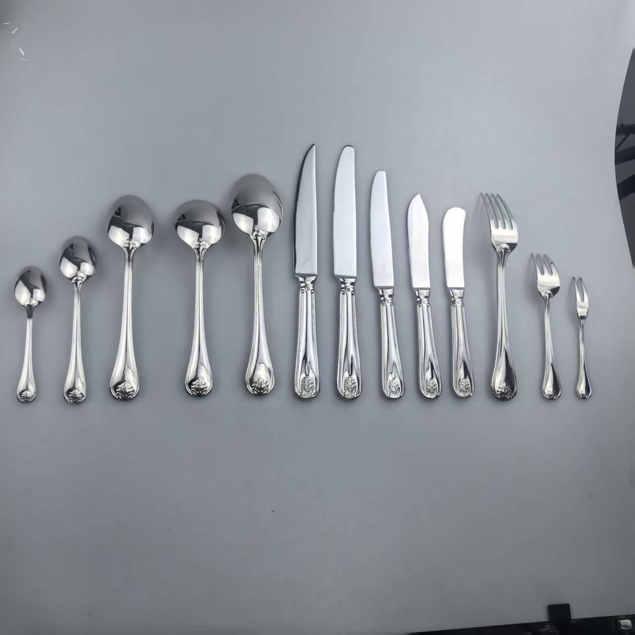 创意雕花镜面不锈钢餐具套装 3
