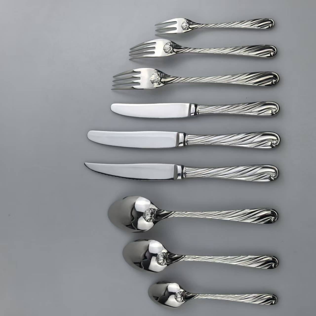 锤纹镜面不锈钢餐具套装 3