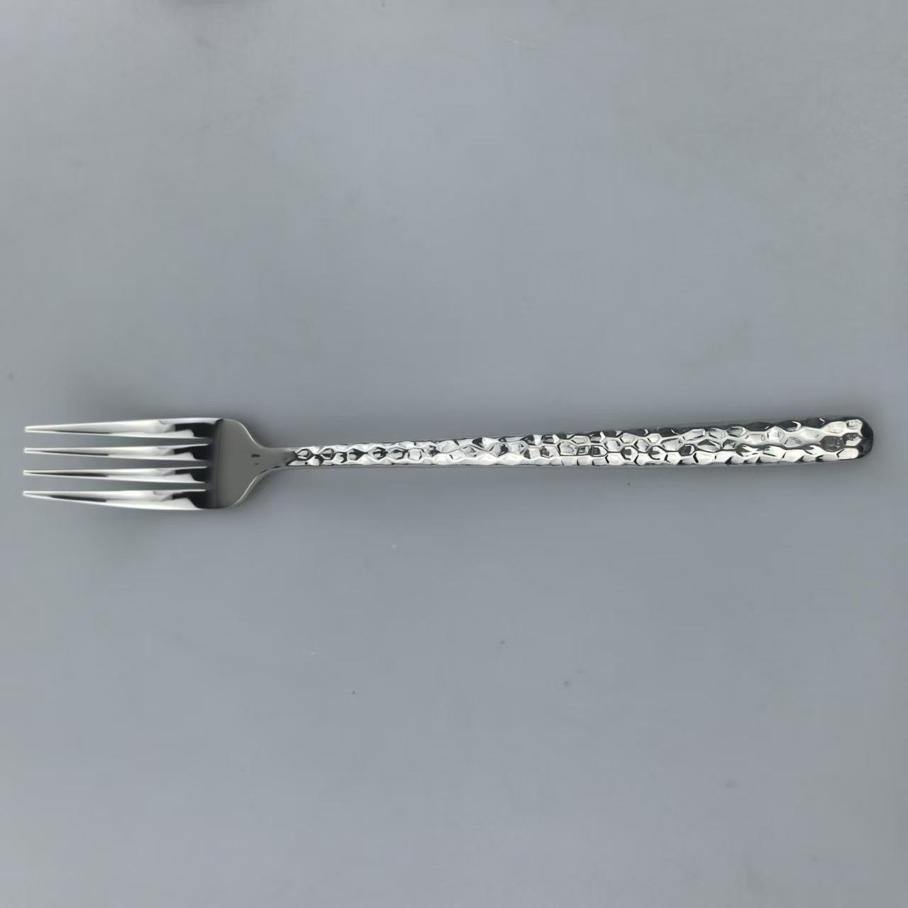 OEM Stainless Steel Cutlery Set – Mirror Polish Flatware with Dot Handle for Wholesale 5