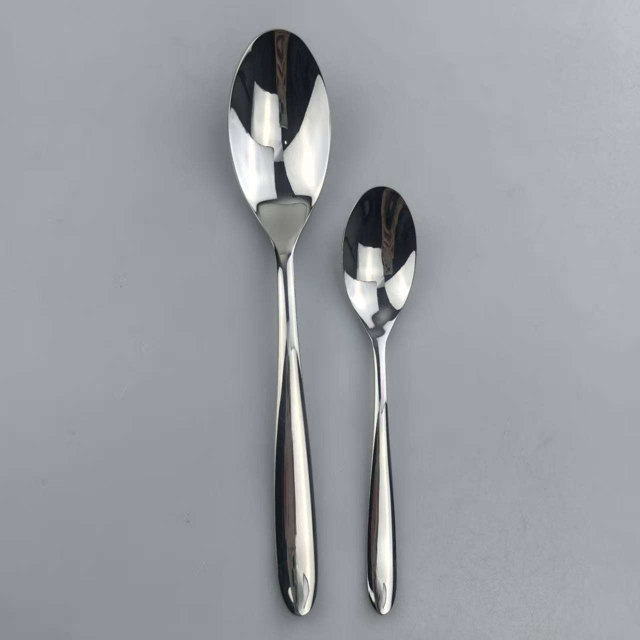KUNTIN Series Stainless Steel Cutlery Set – Mirror Polish Elegant Flatware 6