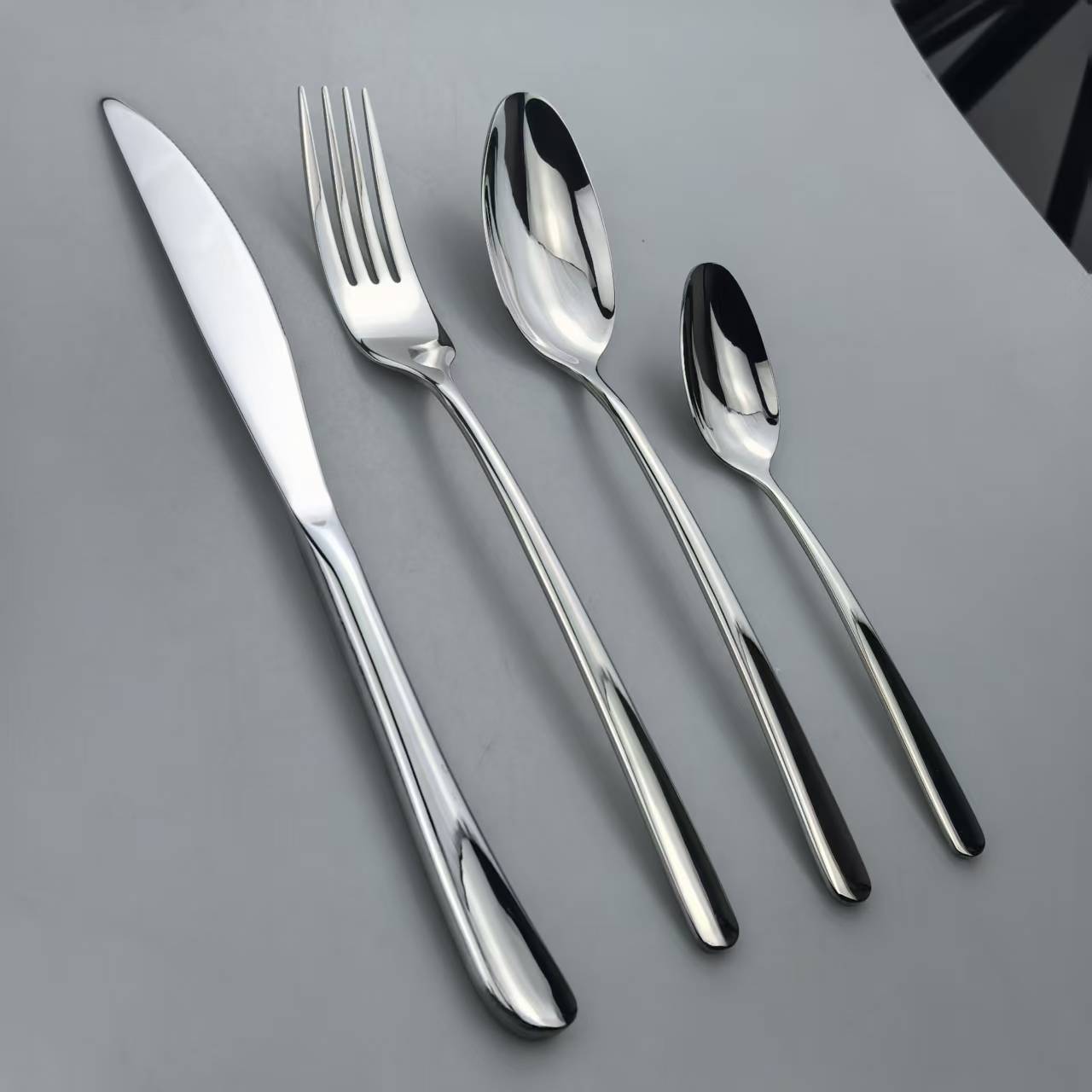 现代极简纤细手柄不锈钢餐具套装 | 高镜面抛光四件套餐具 4