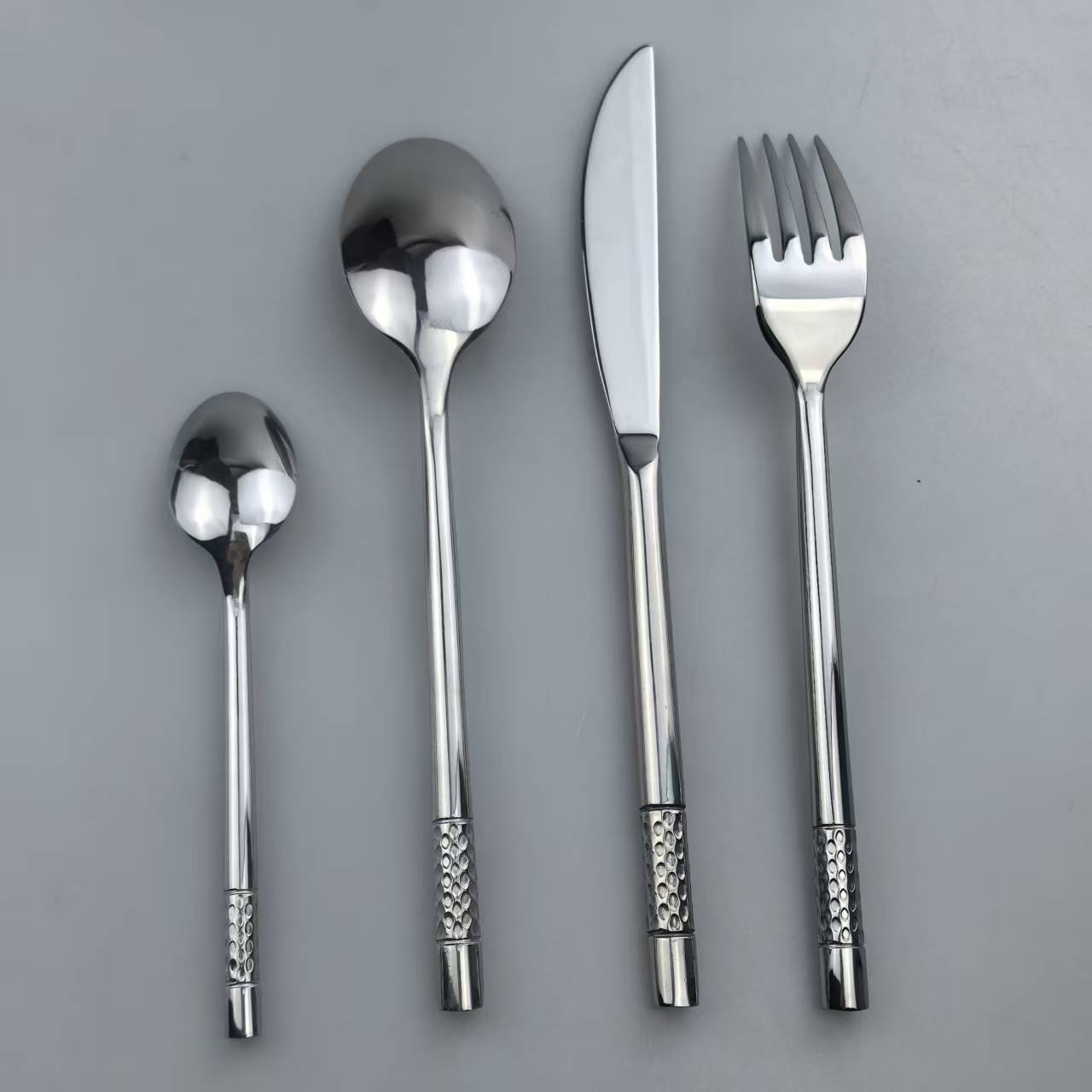 Pattern Grip Stainless Steel Cutlery Set 3