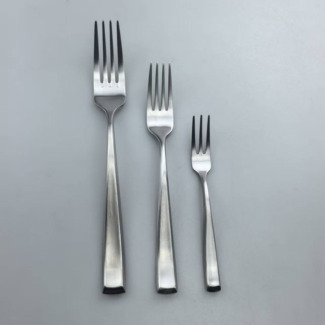 Matte Finish Stainless Steel Cutlery Set – Satin Flatware 5
