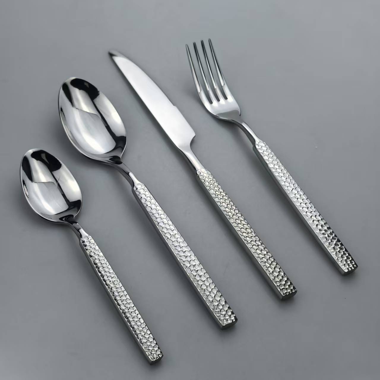 Stainless Steel Cutlery Set with Rhinestone - Textured Handles (Spoon, Fork, Knife) 4
