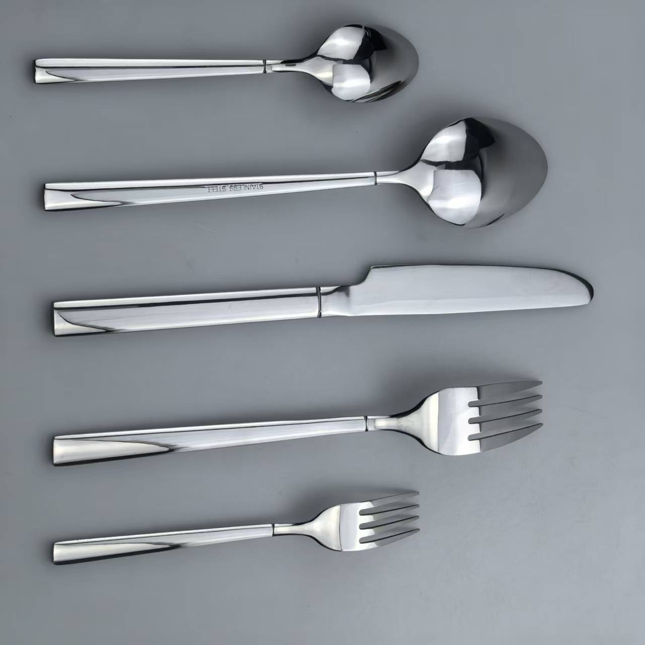 Slim Neck Stainless Steel Cutlery Set – Mirror Finish Flatware 3