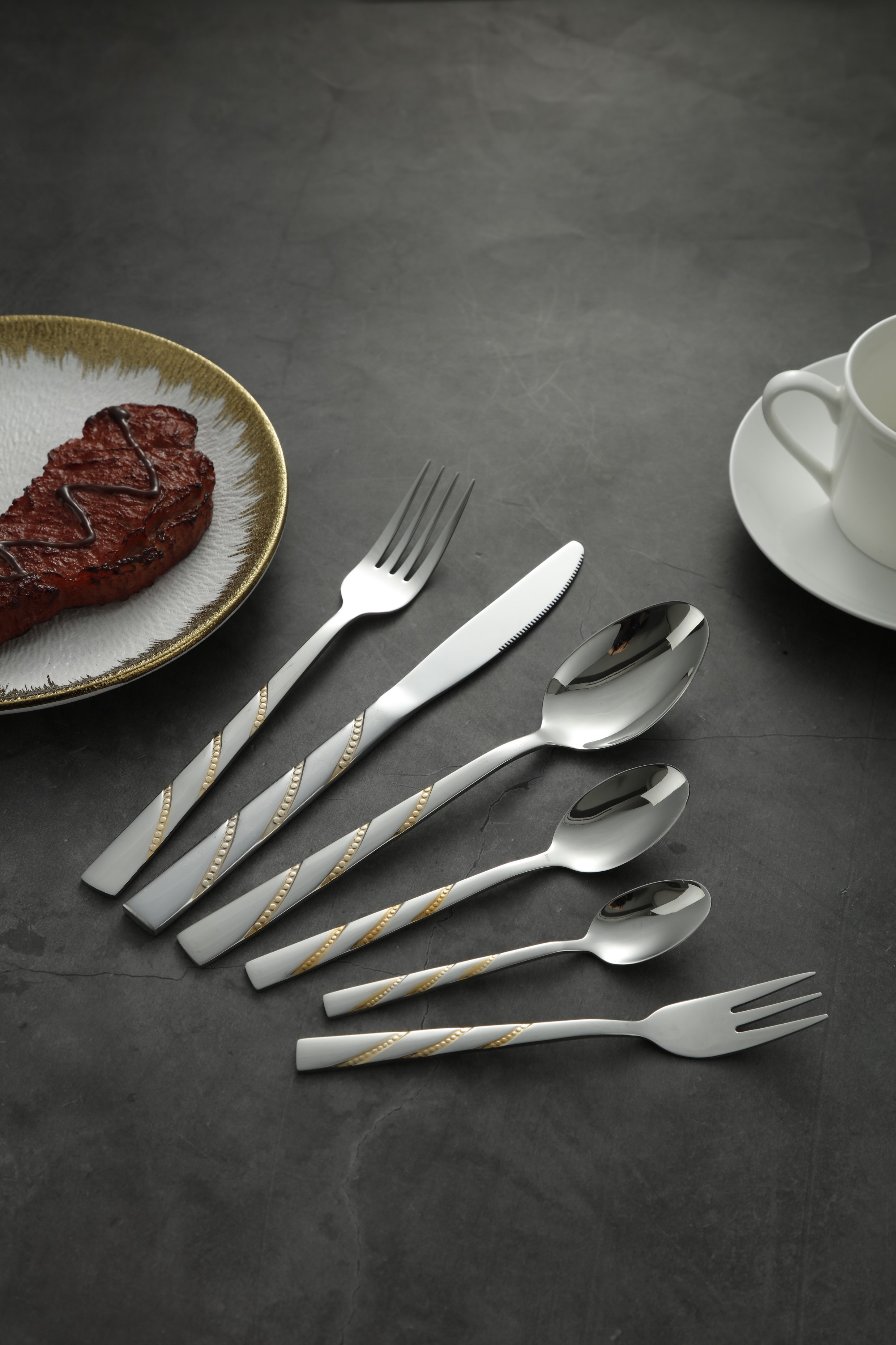 Diagonal Gold Beaded Stainless Steel Flatware Set 1