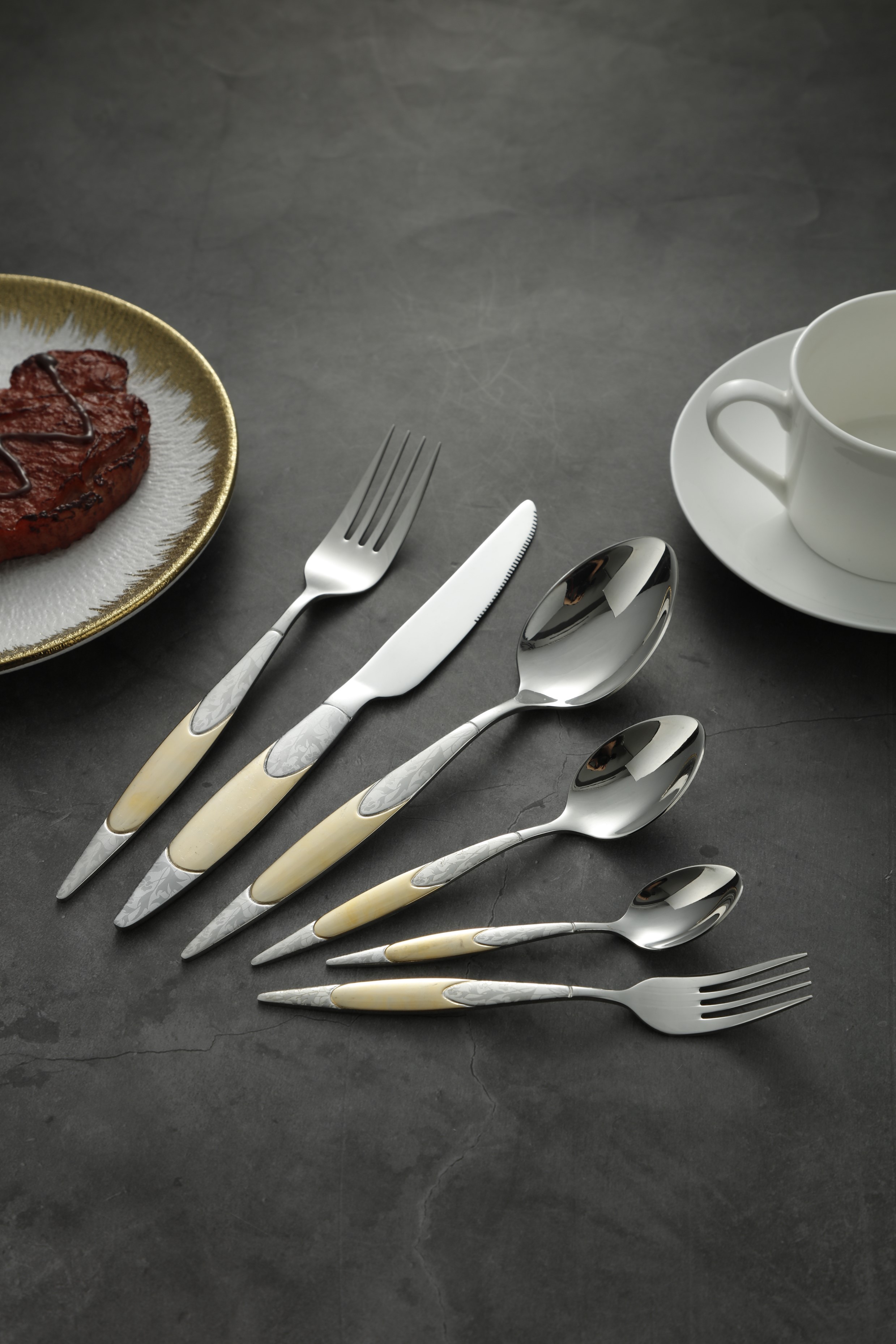 Two-Tone Gold & Hammered Stainless Steel Flatware Set 3