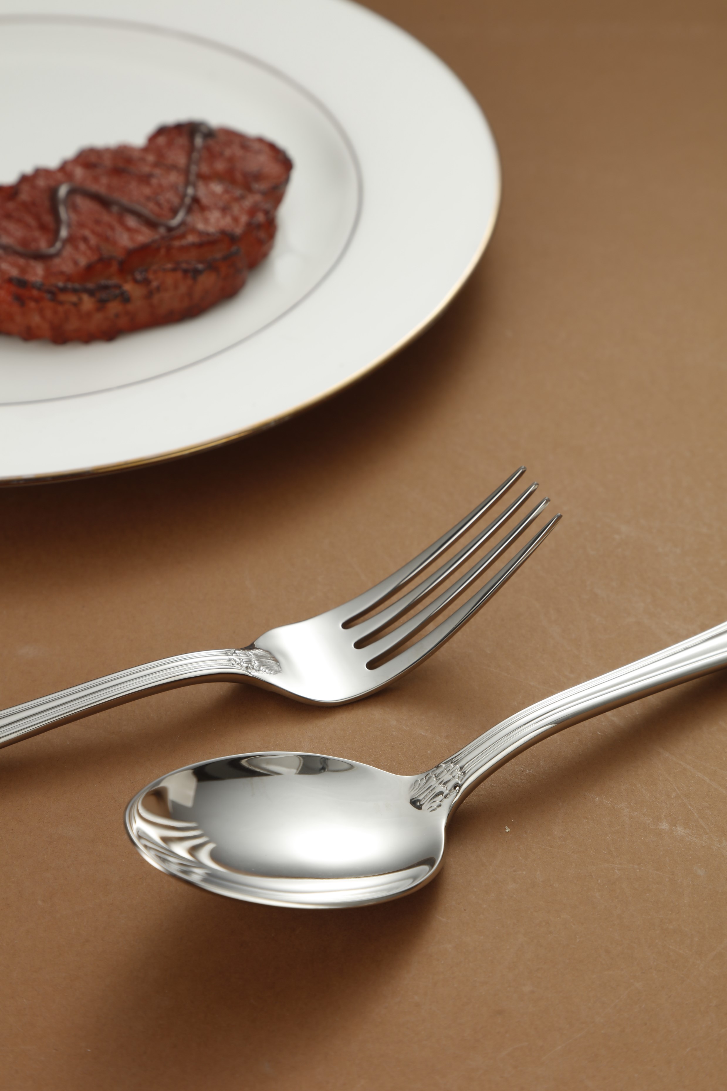 Vintage Floral Embossed Stainless Steel Flatware Set 5