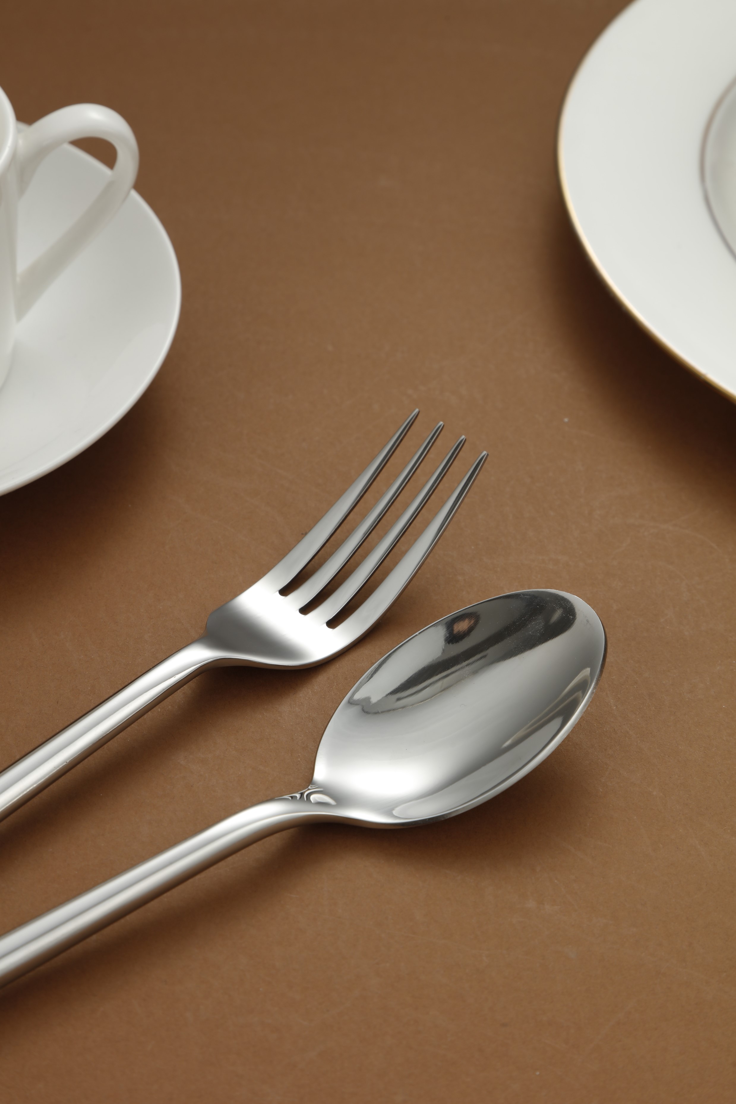 Hammered Grip Stainless Steel Flatware Set 6