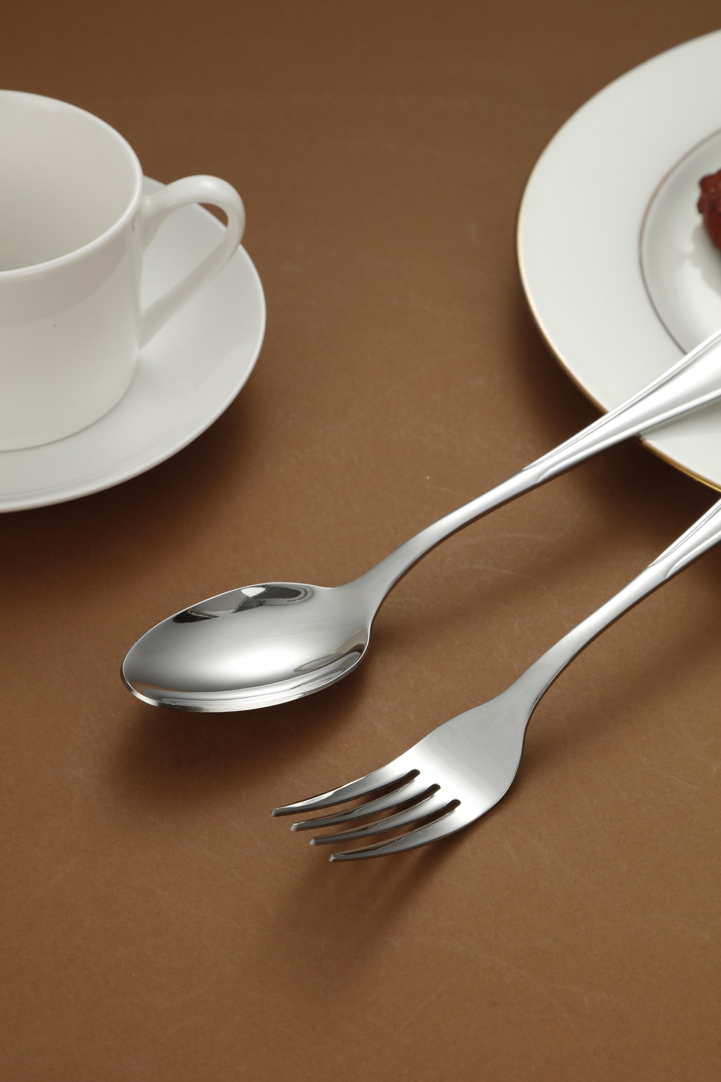 Classic Ripple Edge Stainless Steel Flatware Set 6