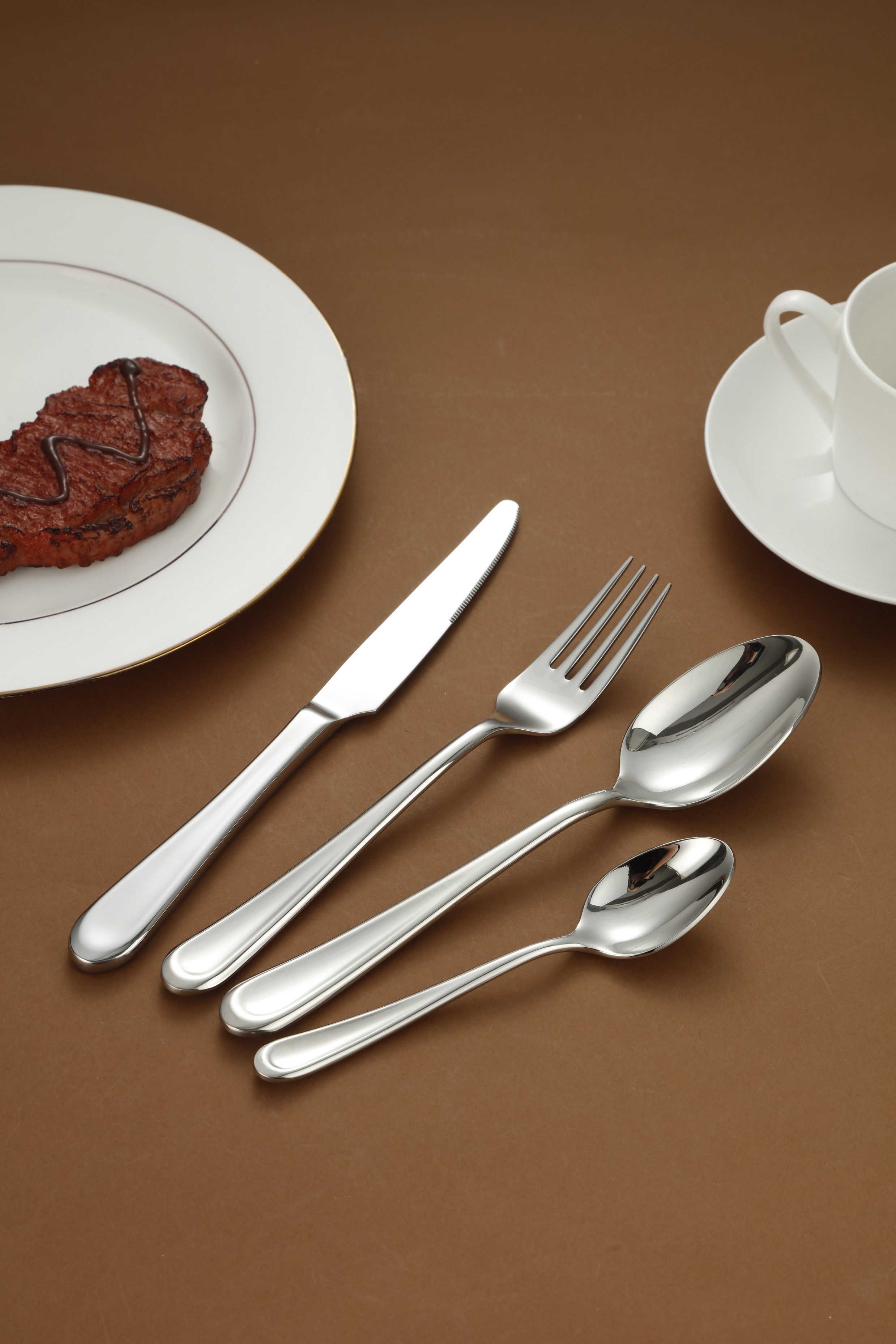 Double Line Edge Stainless Steel Flatware Set 1