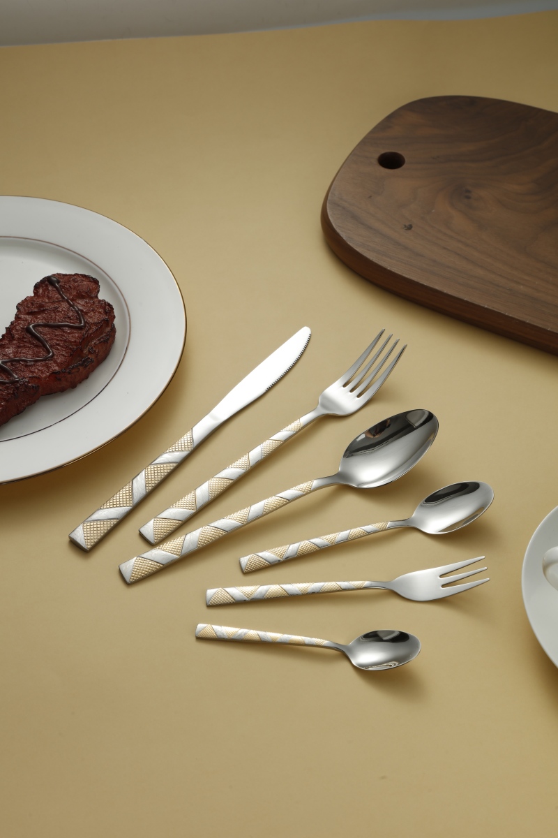 Geometric Textured Gold & Silver Flatware Set
