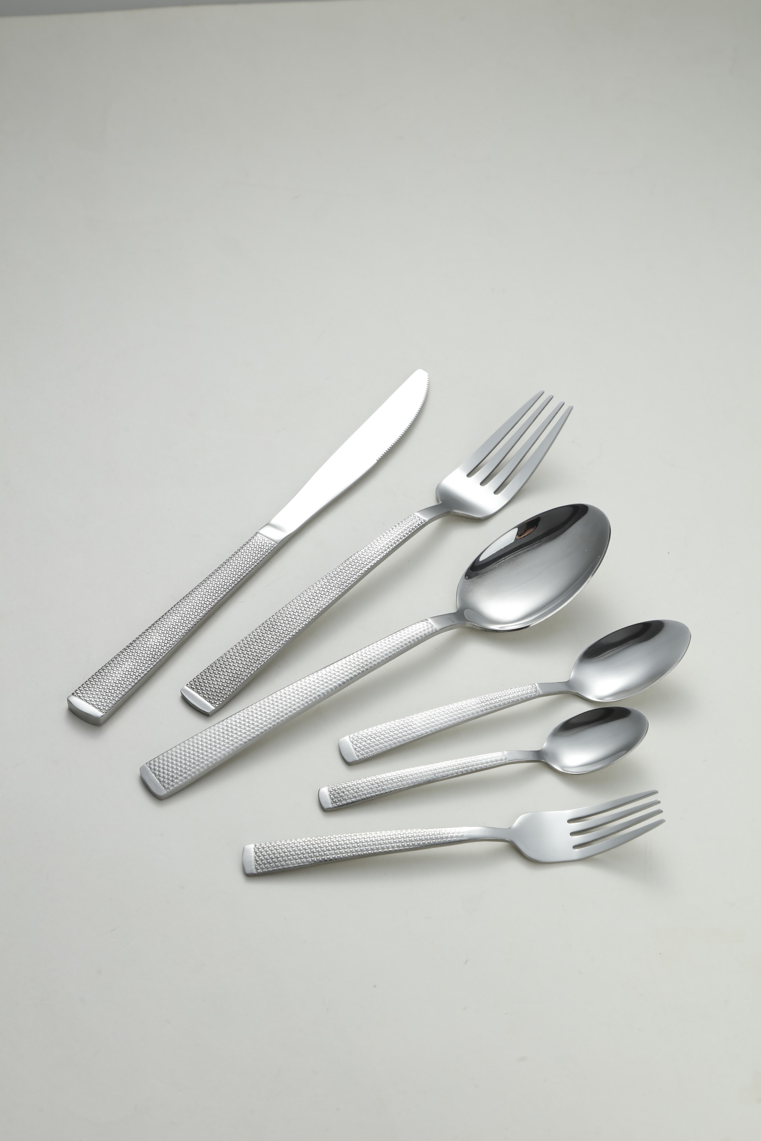 Fine Dot Grid Textured Stainless Steel Flatware Set 2