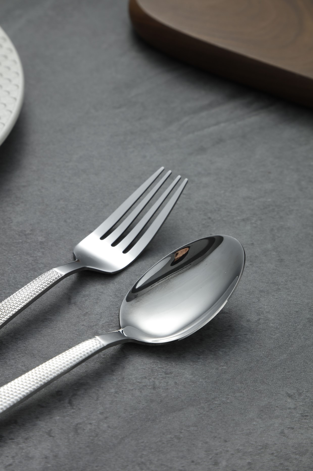 Fine Dot Grid Textured Stainless Steel Flatware Set 6