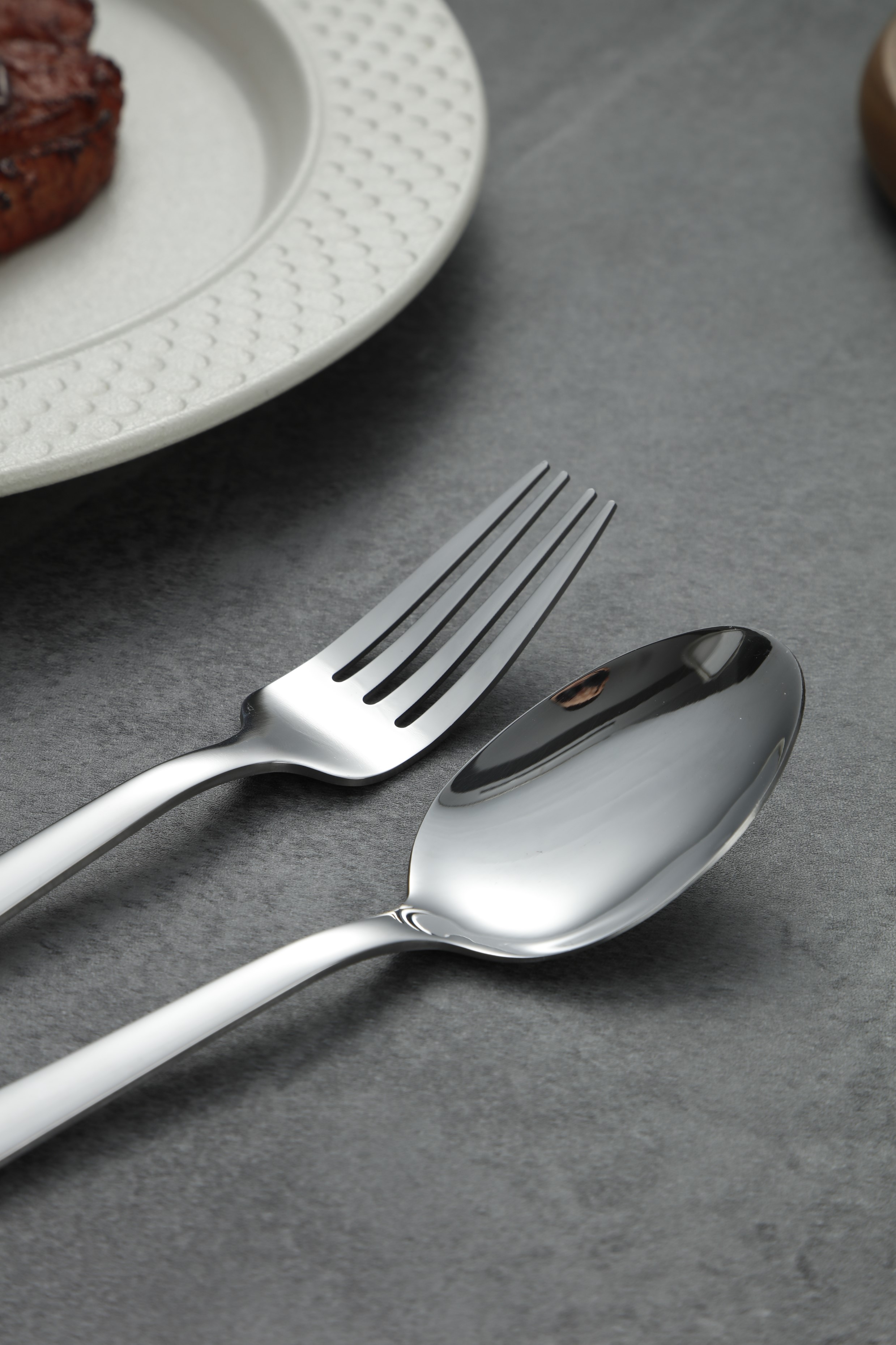 Round Smooth Handle Stainless Steel Flatware Set 6