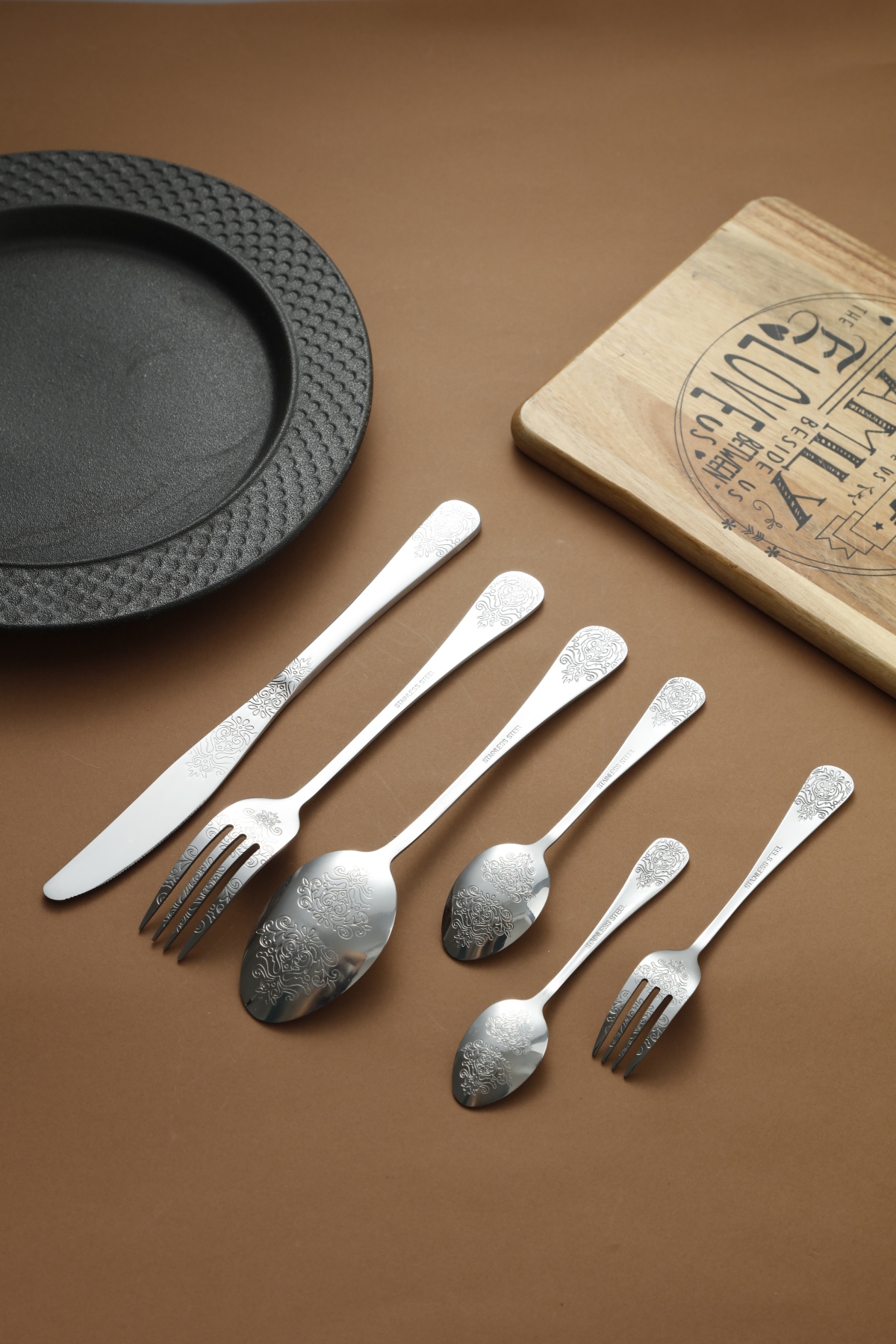 Vintage Floral Etched Stainless Steel Cutlery Set Mirror Silver Western Tableware 4