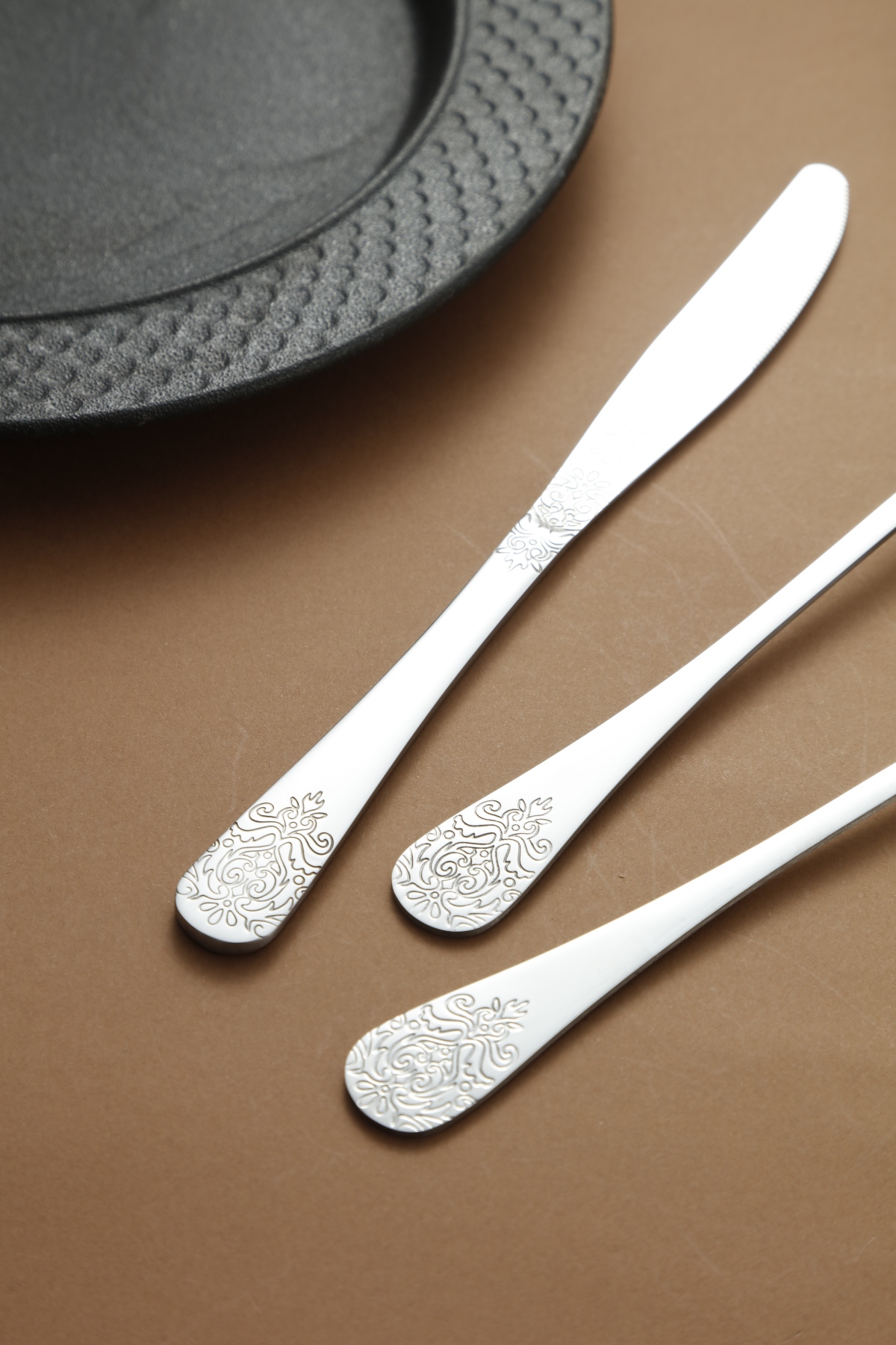 Vintage Floral Etched Stainless Steel Cutlery Set Mirror Silver Western Tableware 6