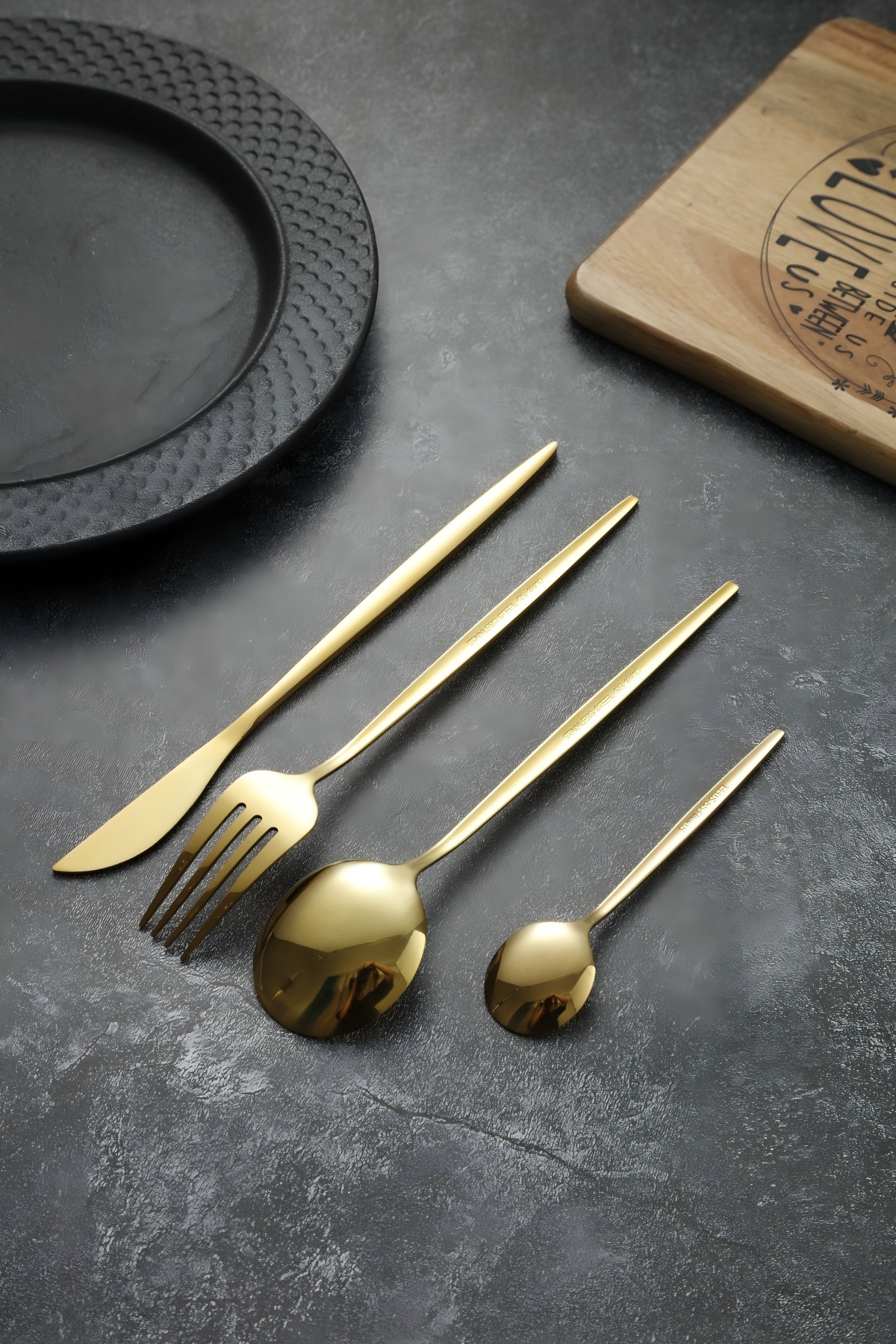 Glossy Gold Long Slim Handle Stainless Steel Cutlery Set Western Dinner Flatware 4